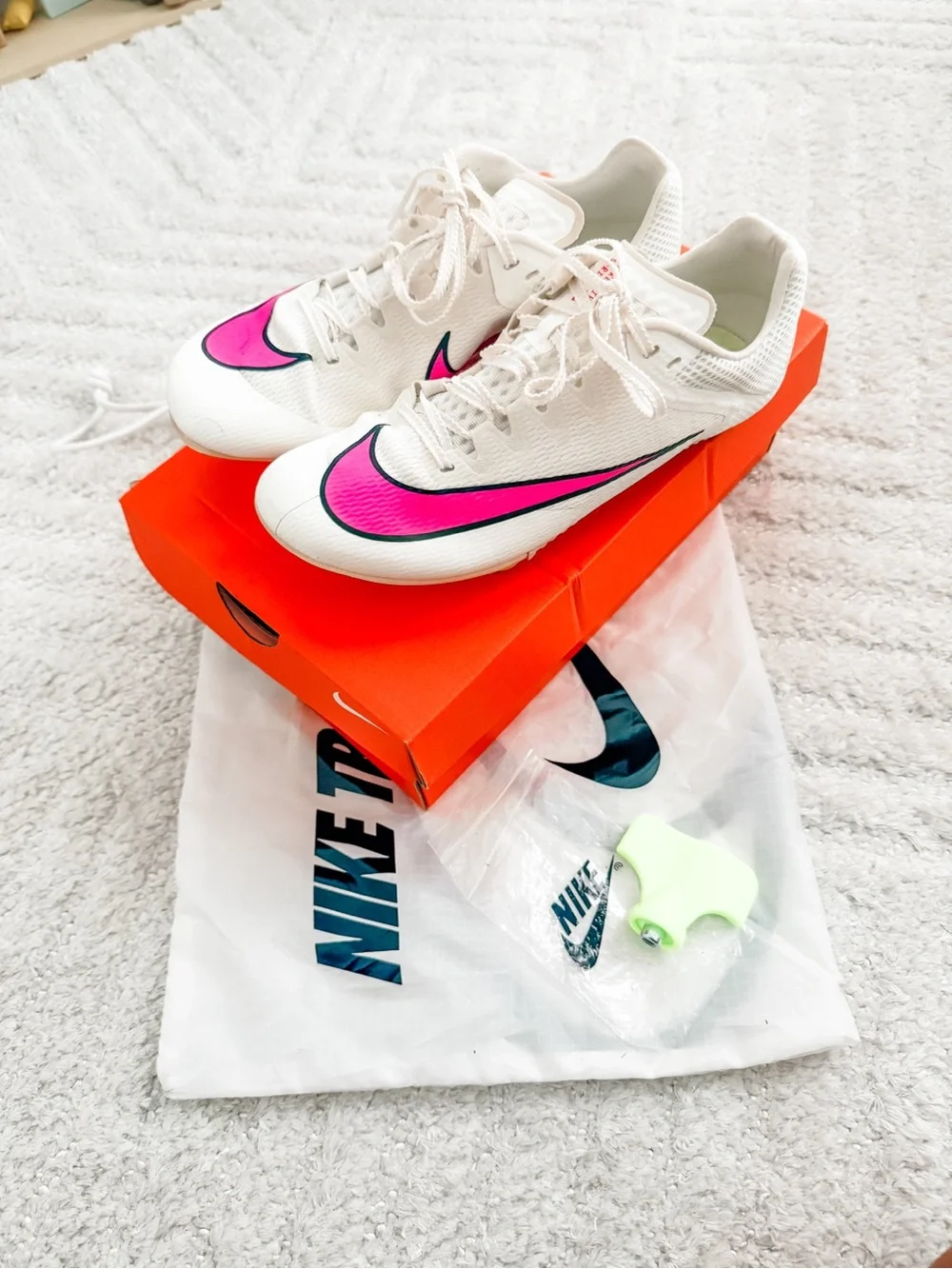 Nike Zoom Rival Sprint Track Shoes Sail/Fierce Pink - W Size 8 M Size 6.5